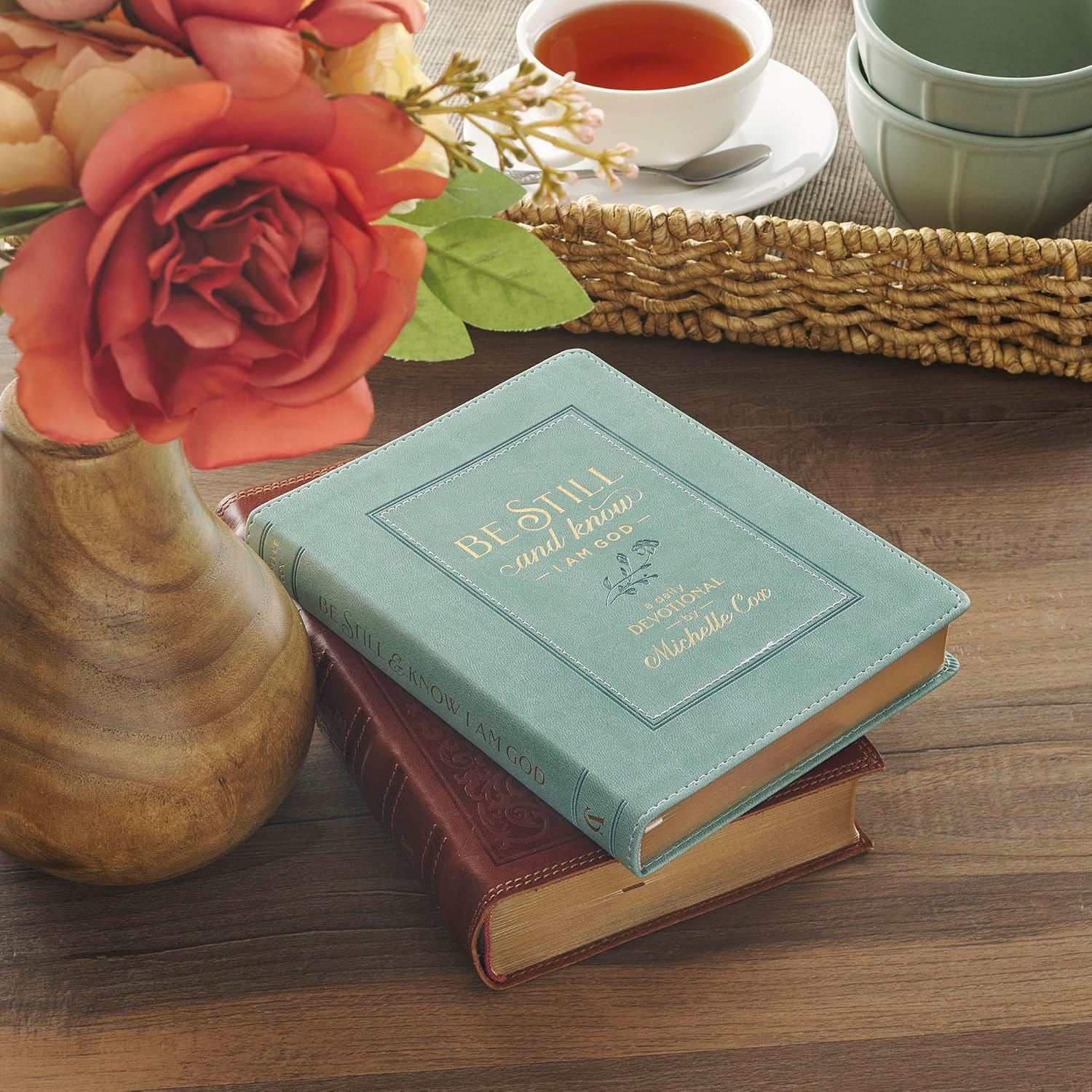 Be Still and Know I Am God: A Daily Devotional