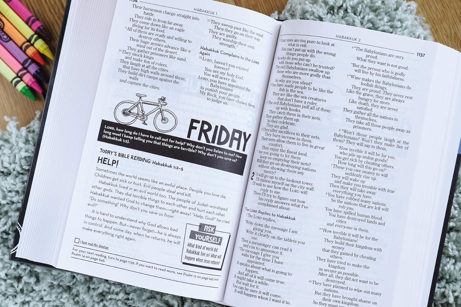 Kids' Devotional Bible NIrV, Hardcover